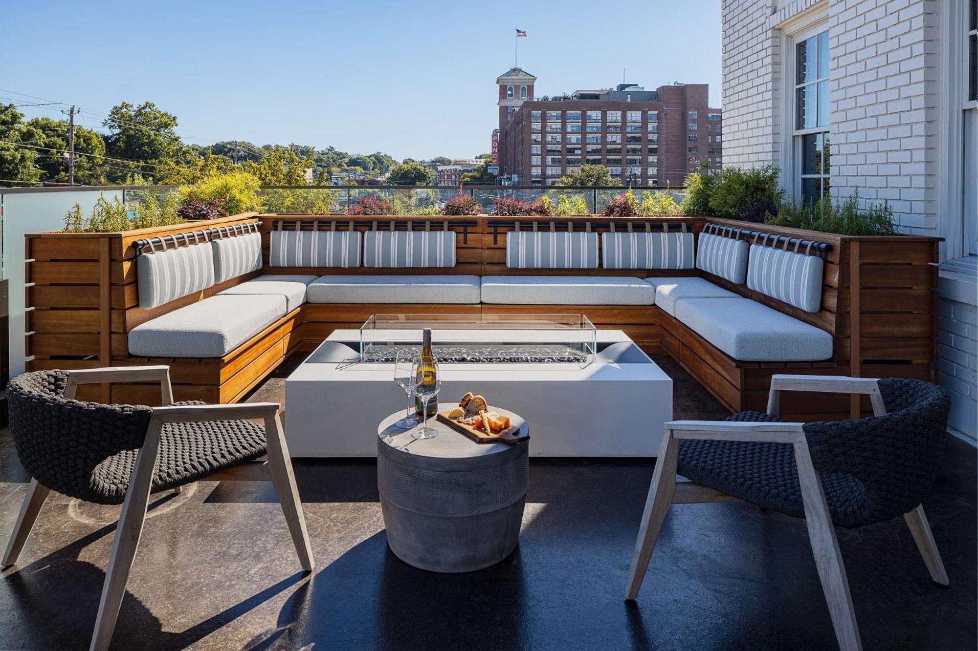 Wylie Hotel Atlanta, Tapestry Collection By Hilton 外观 照片